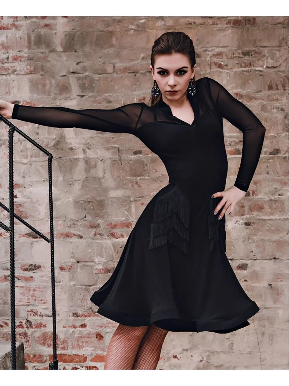 Women's Latin Dance Dress Fringe Full Skirt Long/Medium Sleeve Competition