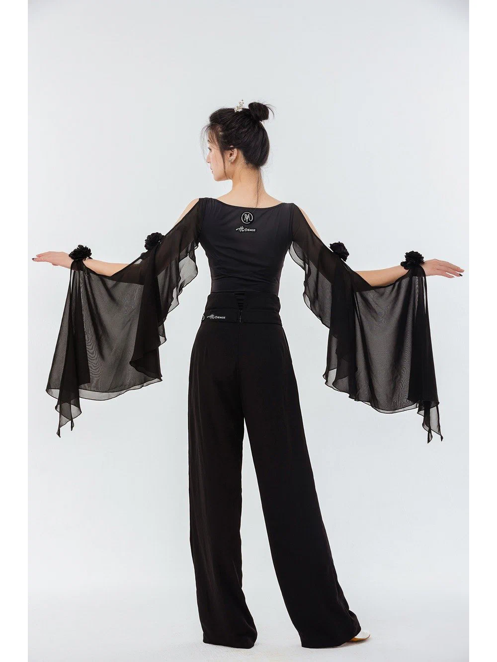 Women's Modern Dance Set Chiffon Flutter Sleeve Top with 3D Flower and High-Waist Pants